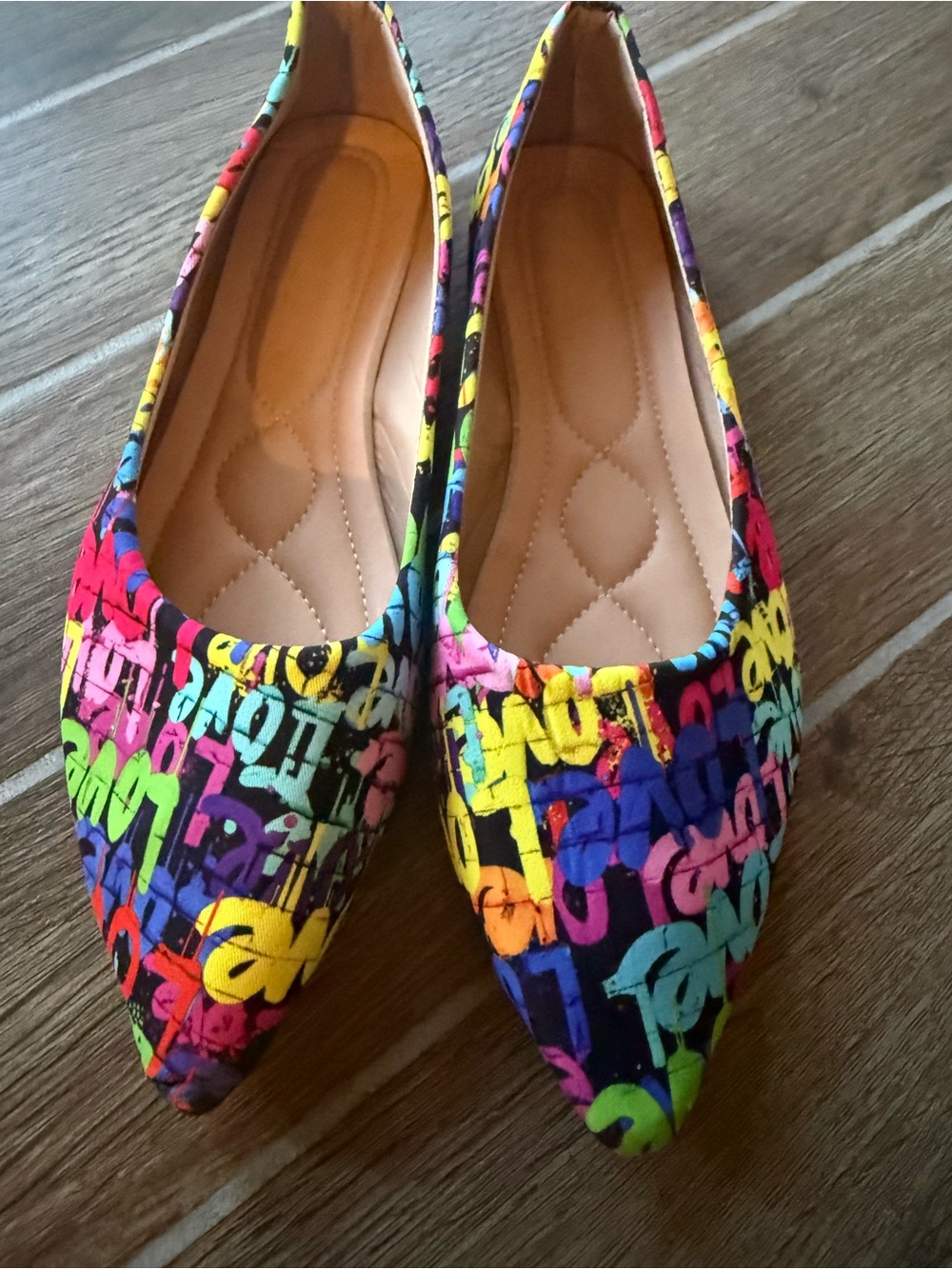 Multicolor Graffiti Pointed-Toe Women's Flats